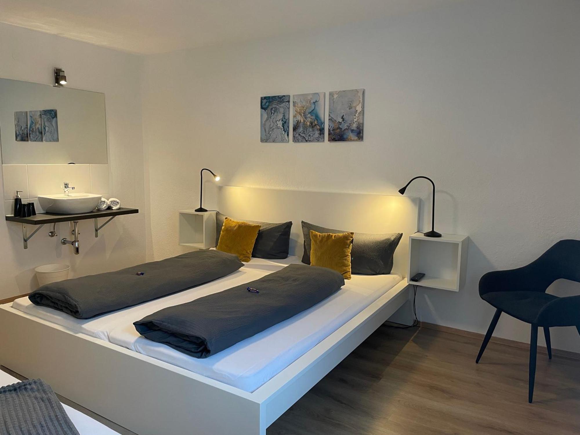 Ferienwohnung Bergspitz 皮茨河谷圣莱昂哈德 外观 照片