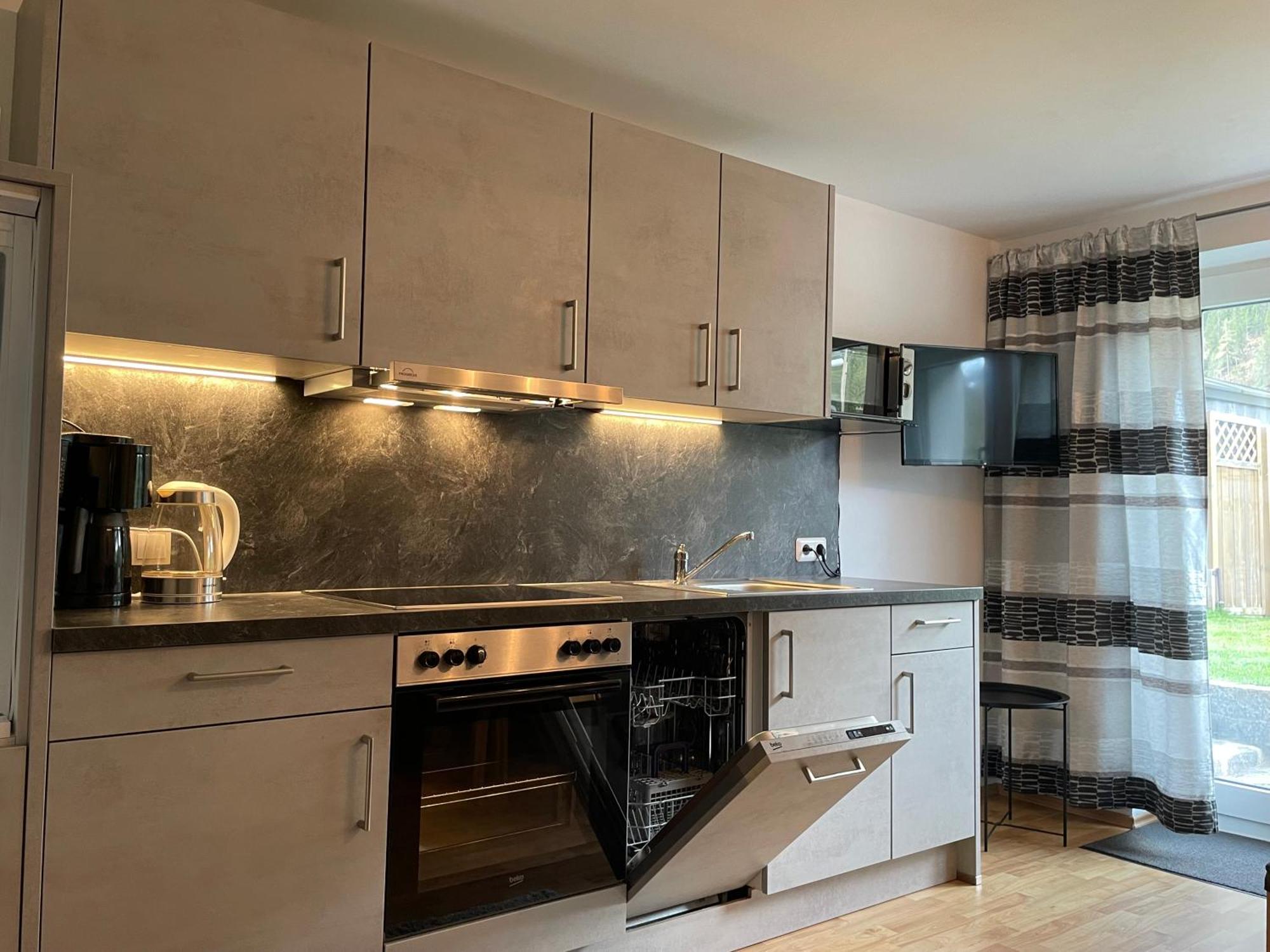 Ferienwohnung Bergspitz 皮茨河谷圣莱昂哈德 外观 照片