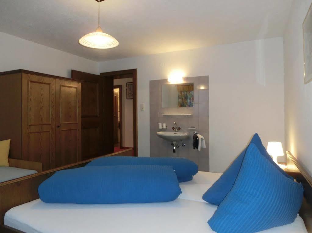 Ferienwohnung Bergspitz 皮茨河谷圣莱昂哈德 外观 照片