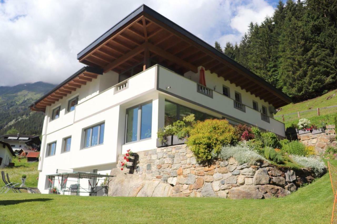 Ferienwohnung Bergspitz 皮茨河谷圣莱昂哈德 外观 照片